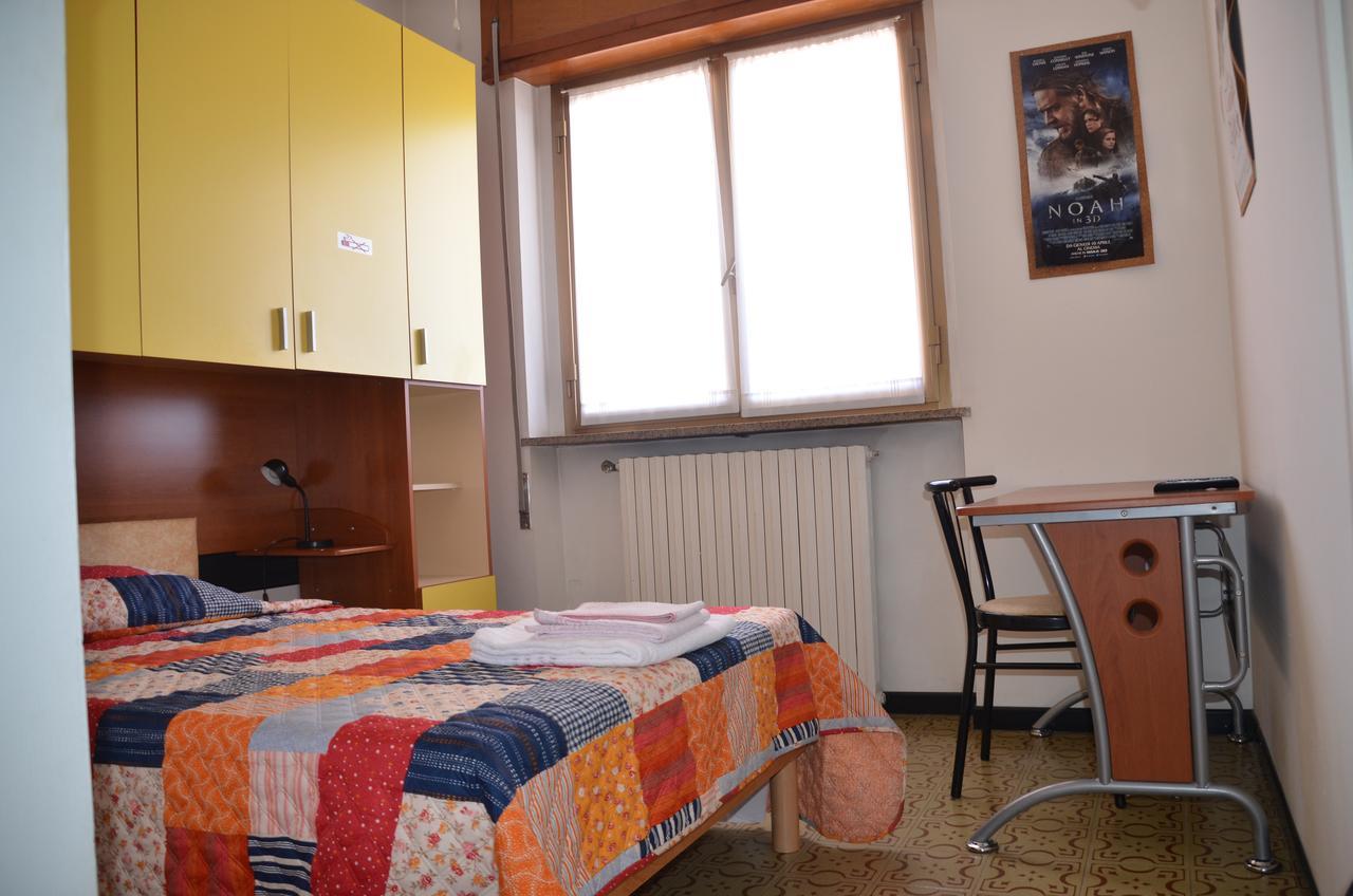 Albergo Roma Gattico Buitenkant foto