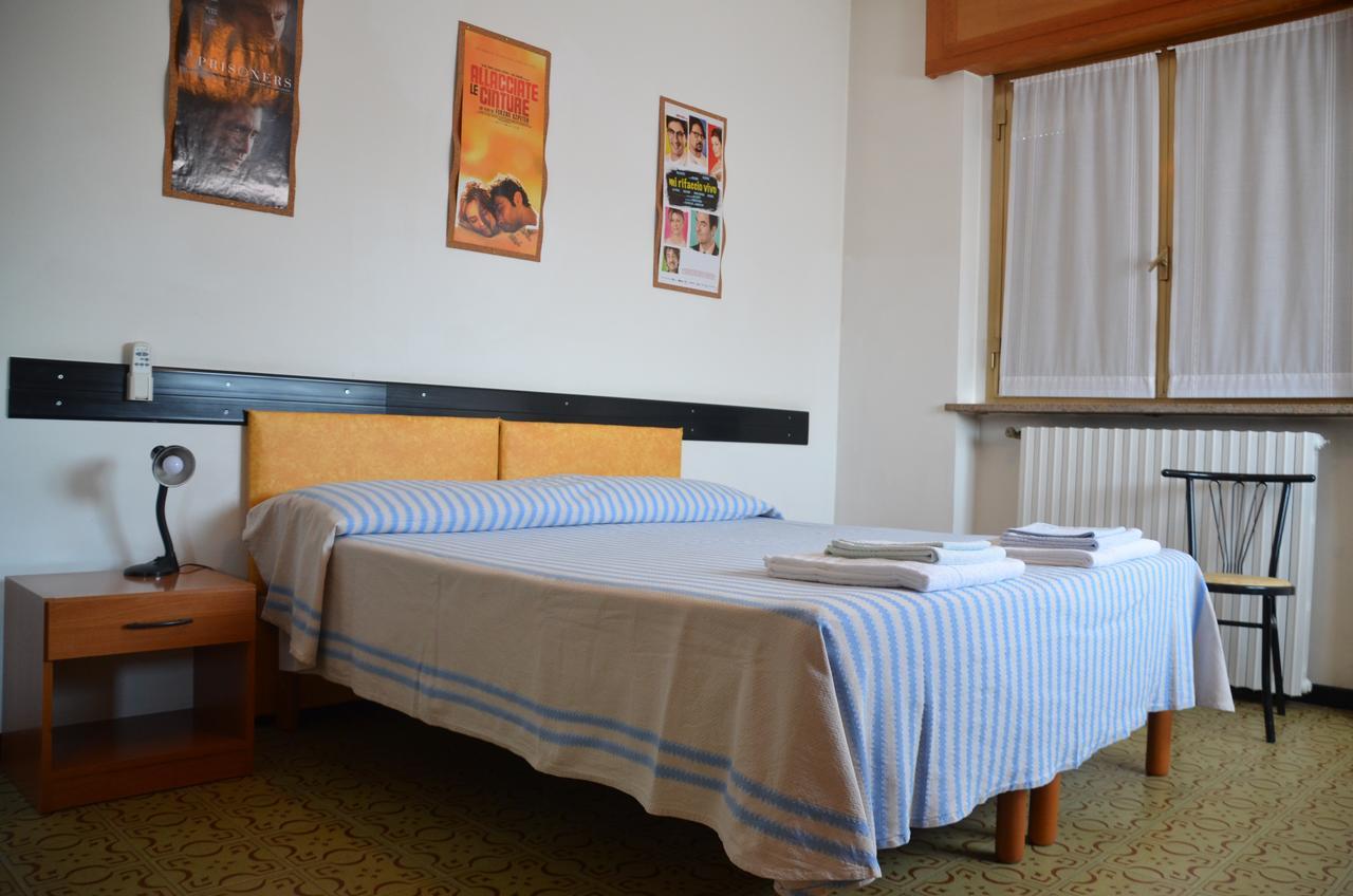 Albergo Roma Gattico Buitenkant foto
